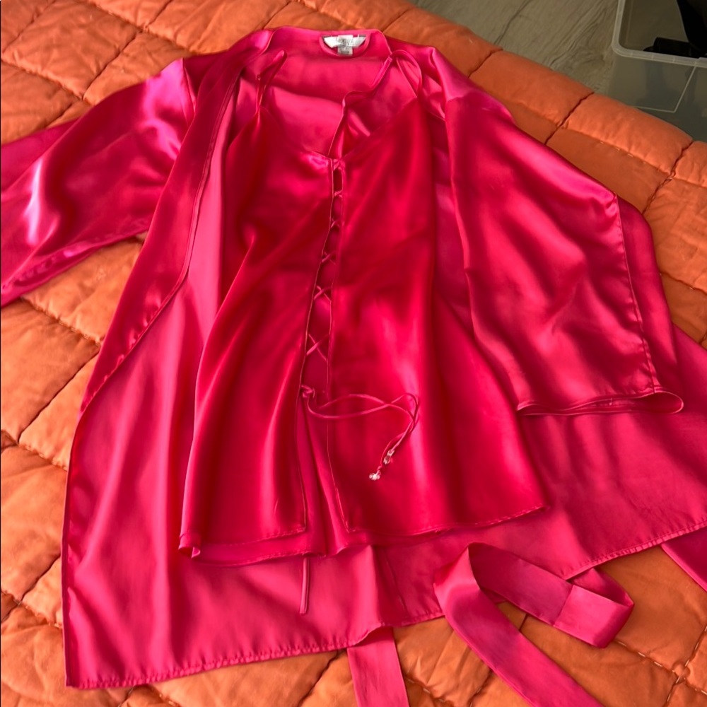 La SENZA Pink Satin Robe Intimates Sleepwear